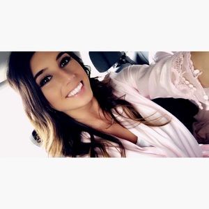 Meet your Posher, Katie